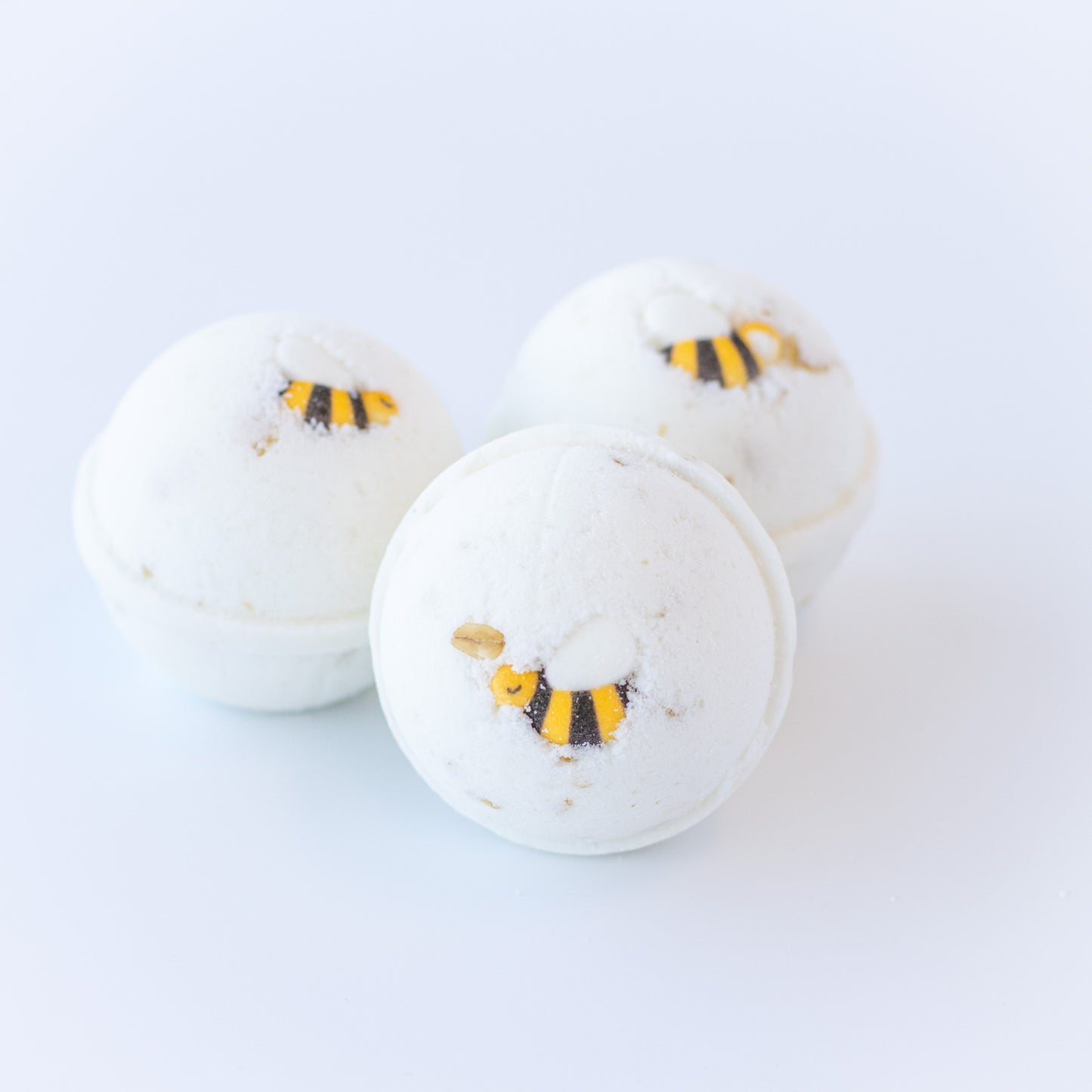 Oats & Honey Bath Bomb
